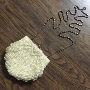 Vintage La Regale Pearl Purse